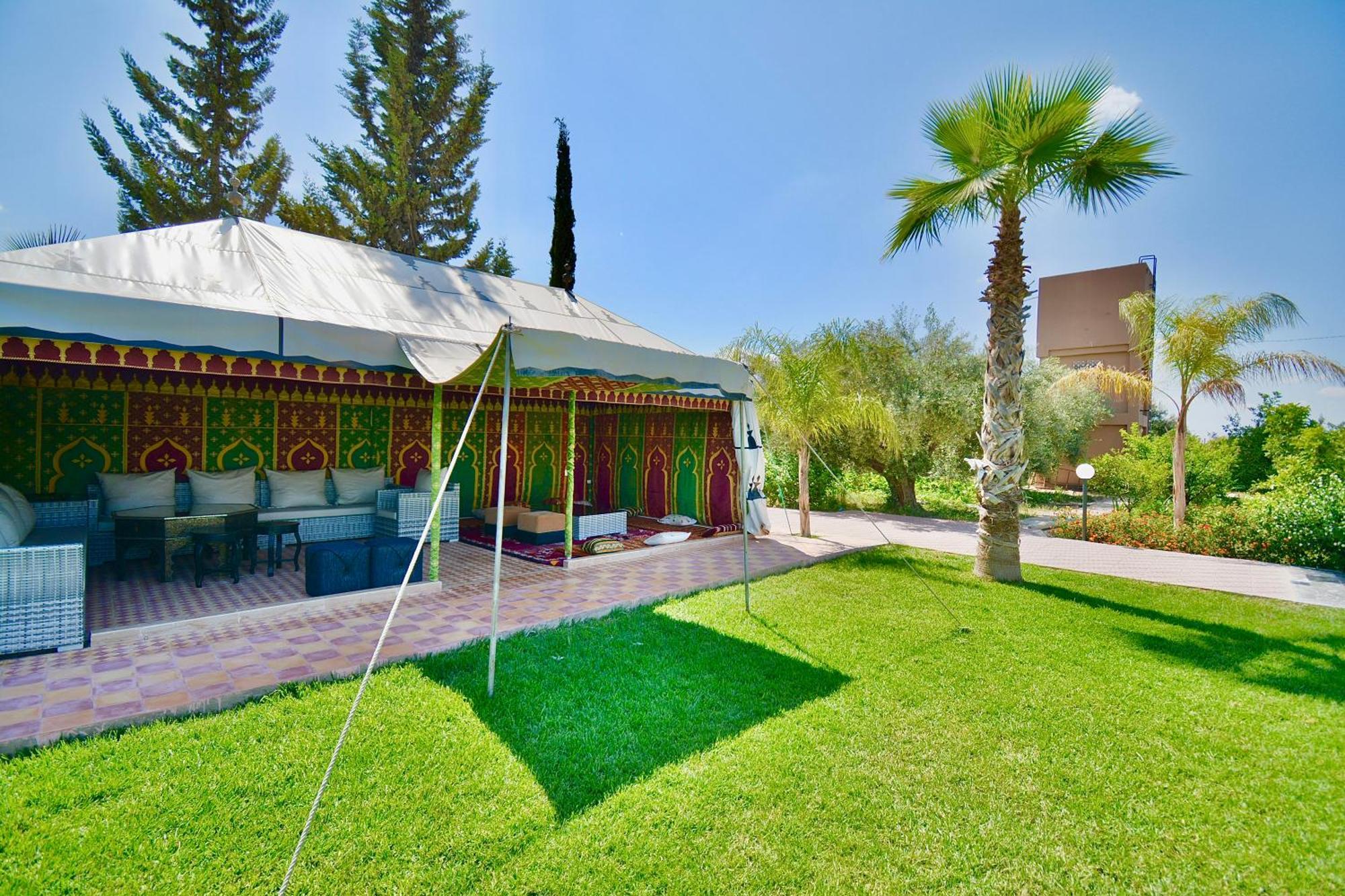 Ferme De Vacances Avec Une Grande Villa A Marrakech Маракеш Екстериор снимка