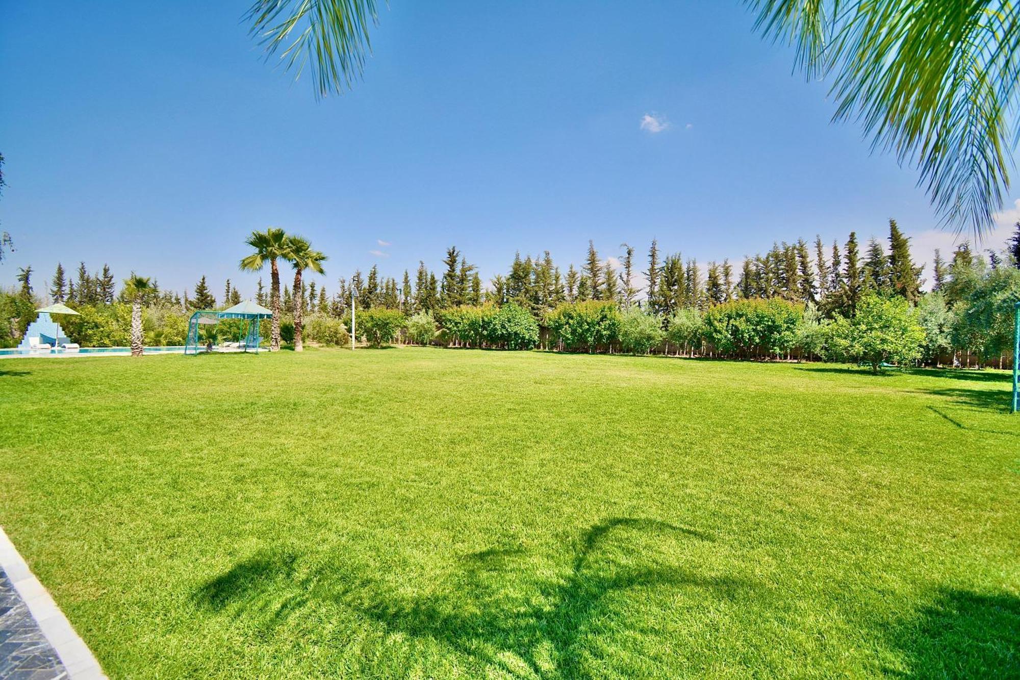 Ferme De Vacances Avec Une Grande Villa A Marrakech Маракеш Екстериор снимка
