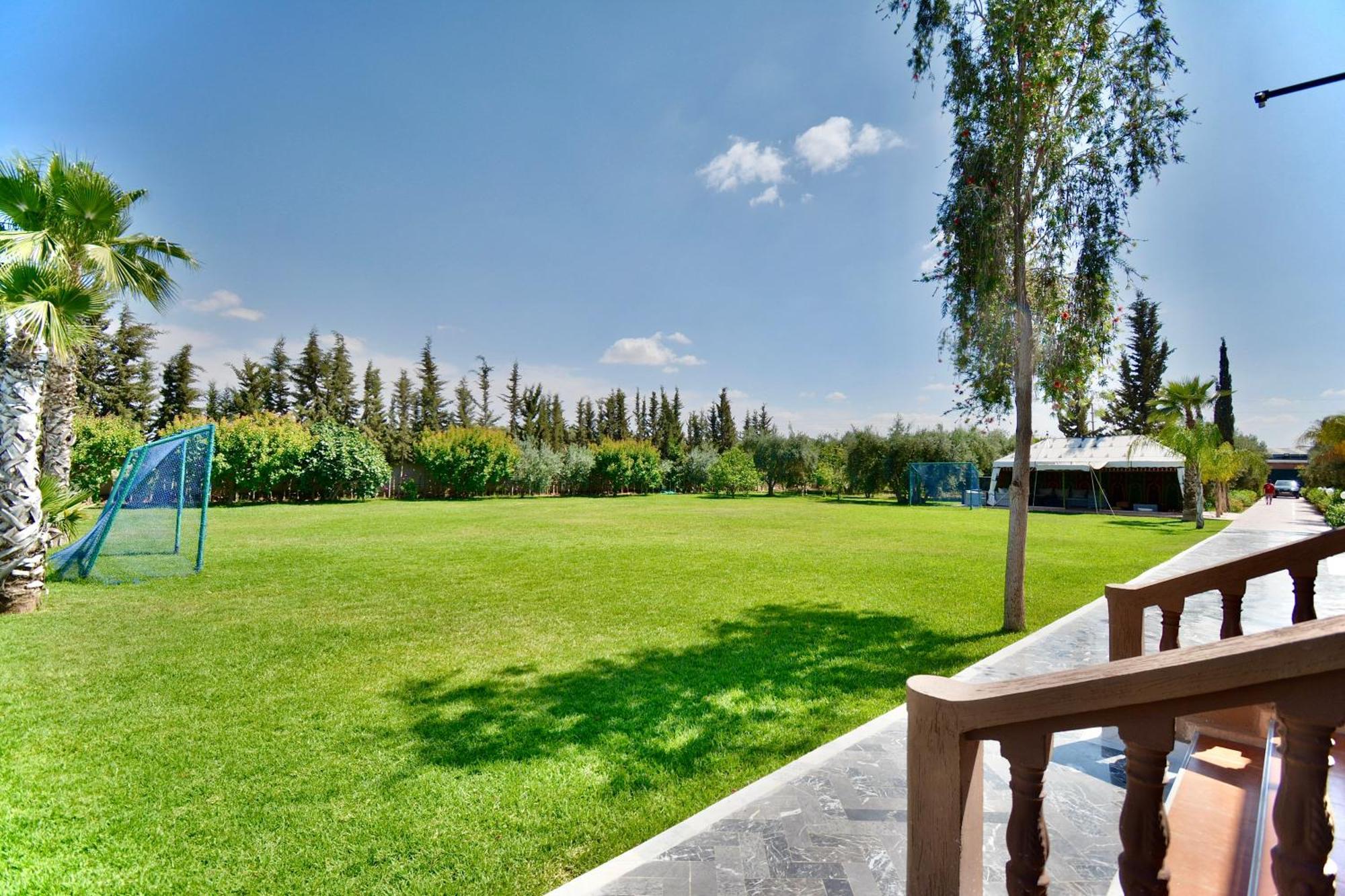 Ferme De Vacances Avec Une Grande Villa A Marrakech Маракеш Екстериор снимка
