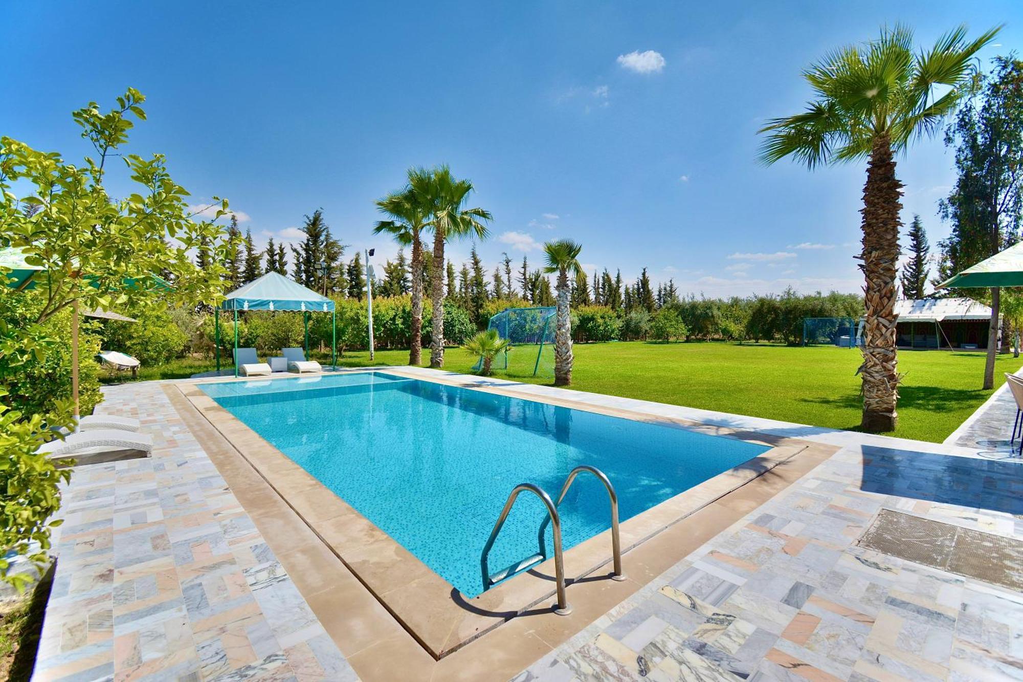 Ferme De Vacances Avec Une Grande Villa A Marrakech Маракеш Екстериор снимка